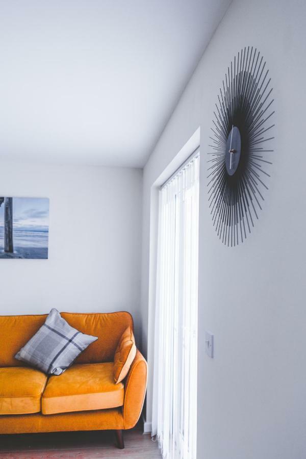 Salford Holiday Apartment Manchester Bagian luar foto
